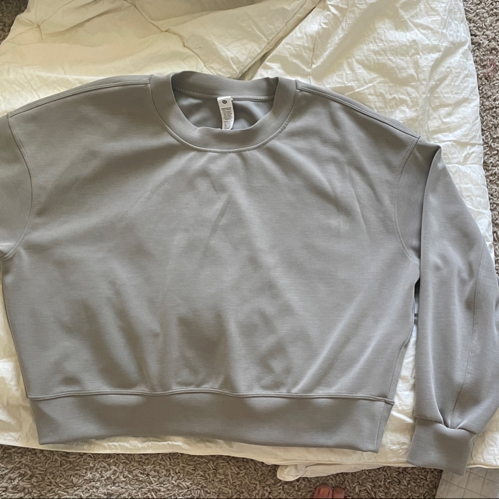 Lululemon Athletica crewneck Softstreme Riverstone color sweatshirt